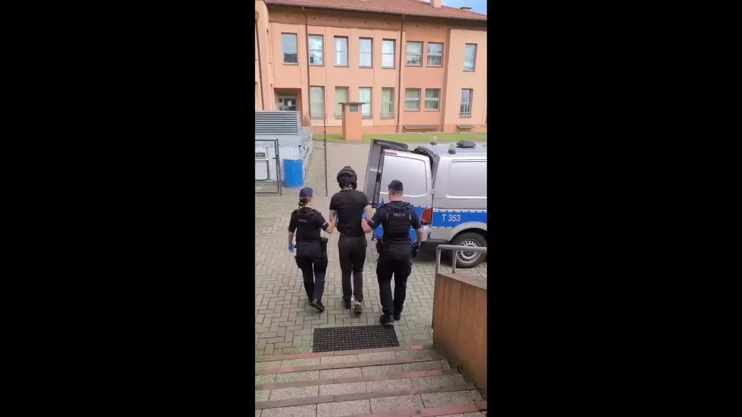 82-283019.mp4